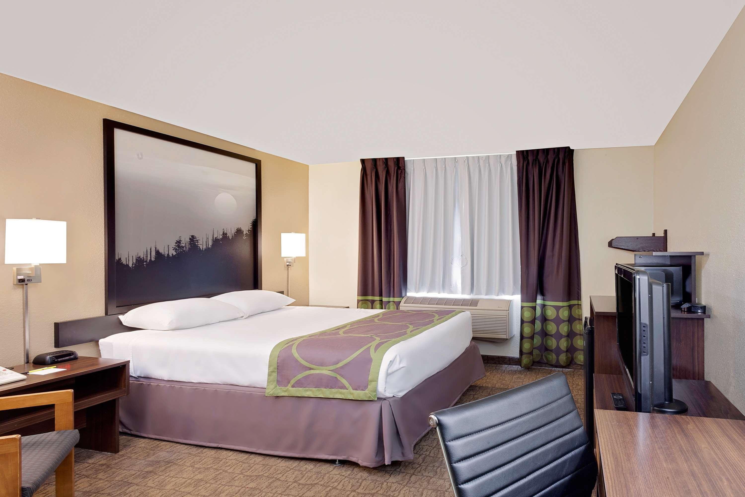 Super 8 By Wyndham Lebanon Hotel Exterior photo